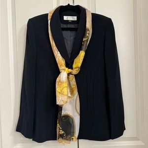 Size 10 Tahari ladies blazer/business jacket